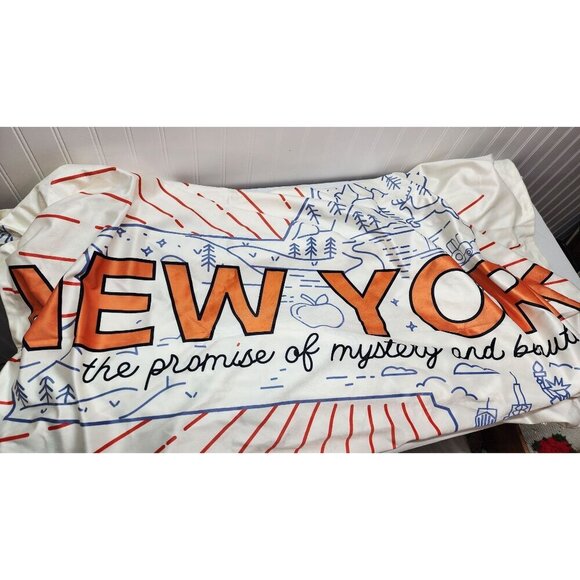 Junk Gypsy New York Themed Throw Blanket With Travel Pouch & Strap 50" X 70" 100 - Picture 7 of 7